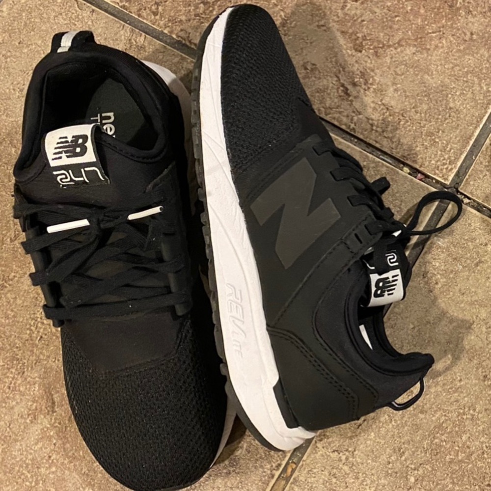 New Balance 7 1/2